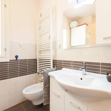 Fra Cielo E Mare - Private Parking & Wi-fi Διαμέρισμα *