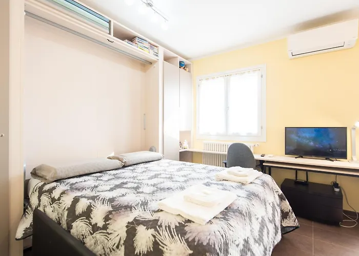 Fra Cielo E Mare - Private Parking & Wi-fi Appartement Castellaro (Liguria)