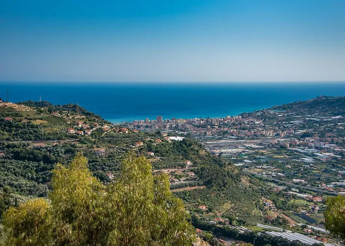 Fra Cielo E Mare - Private Parking & Wi-fi Lägenhet Castellaro (Liguria)
